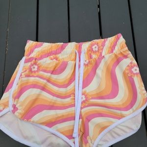 Striped 70s print shorts